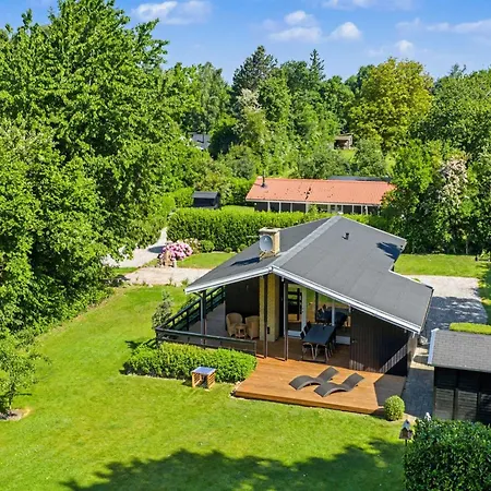 Feriehus Hasti - 700m From The Sea By Interhome *