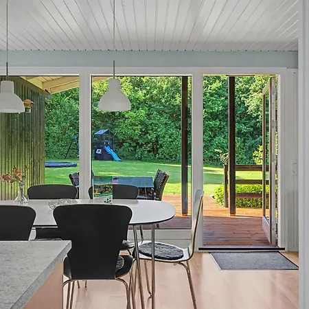 Hasti - 700m From The Sea By Interhome Tranekaer