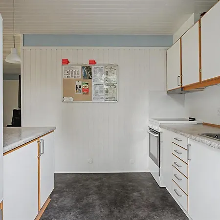 Hasti - 700m From The Sea By Interhome Tranekaer